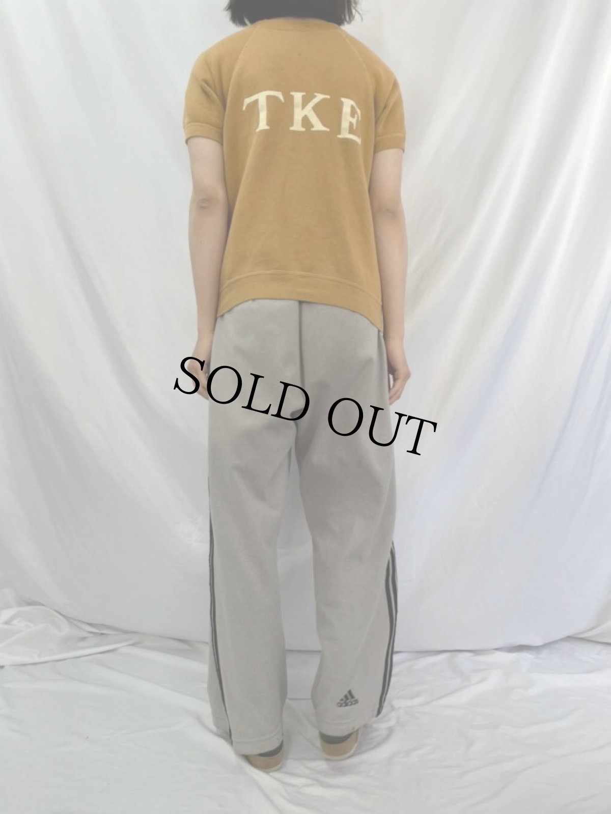 画像4: 60's "TAU KAPPA EPSILON" フロッキープリント ラグラン半袖スウェット (4)