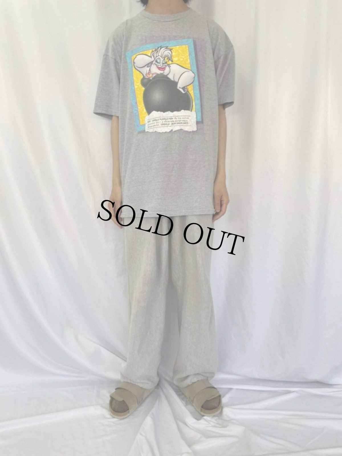 画像2: 90's〜 Disney Ursula USA製 キャラクタープリントTシャツ XL (2)