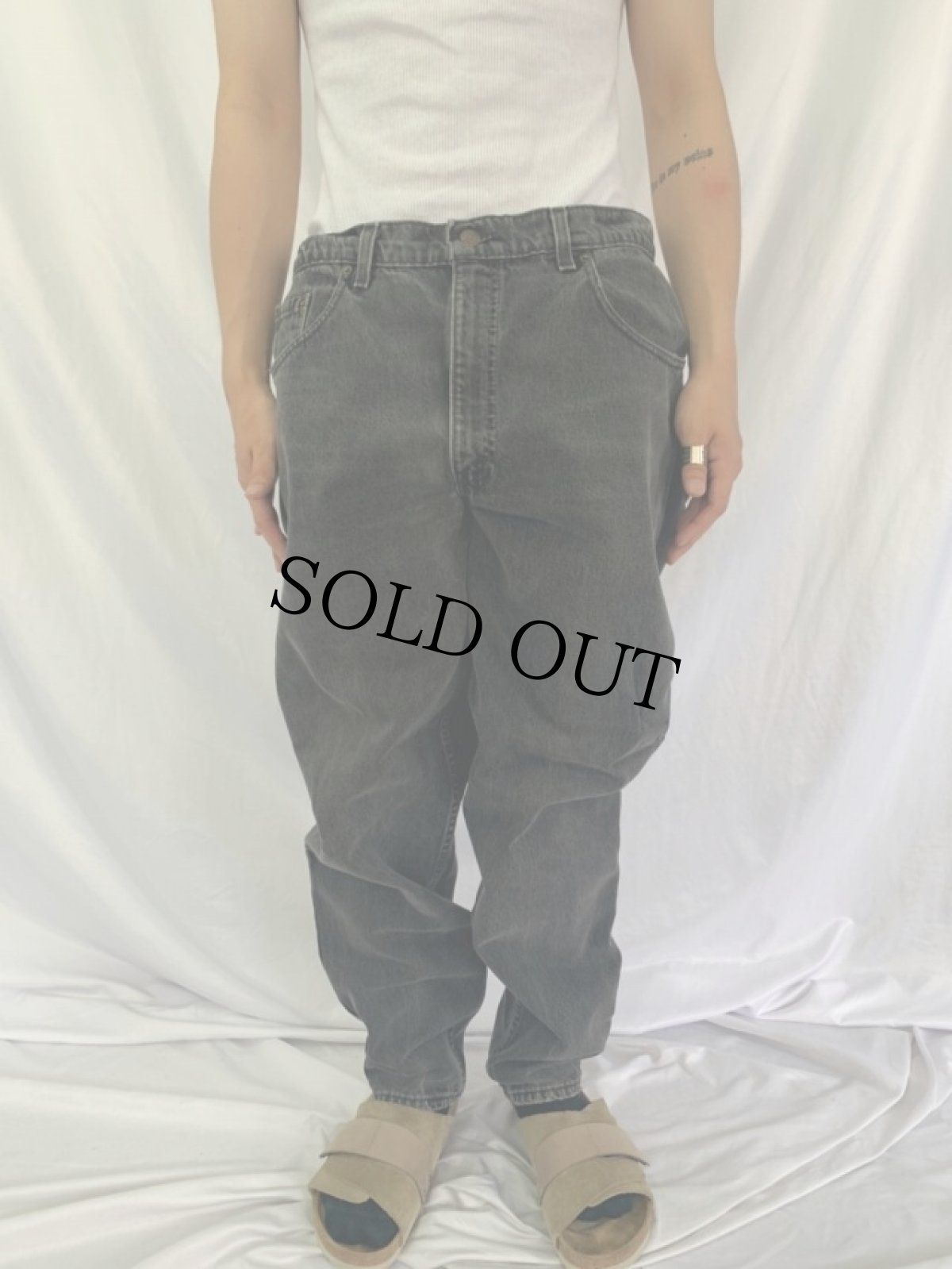 画像2: 90's Levi's 560 USA製 "LOOSE FIT" サルファブラックデニムパンツ W36 (2)