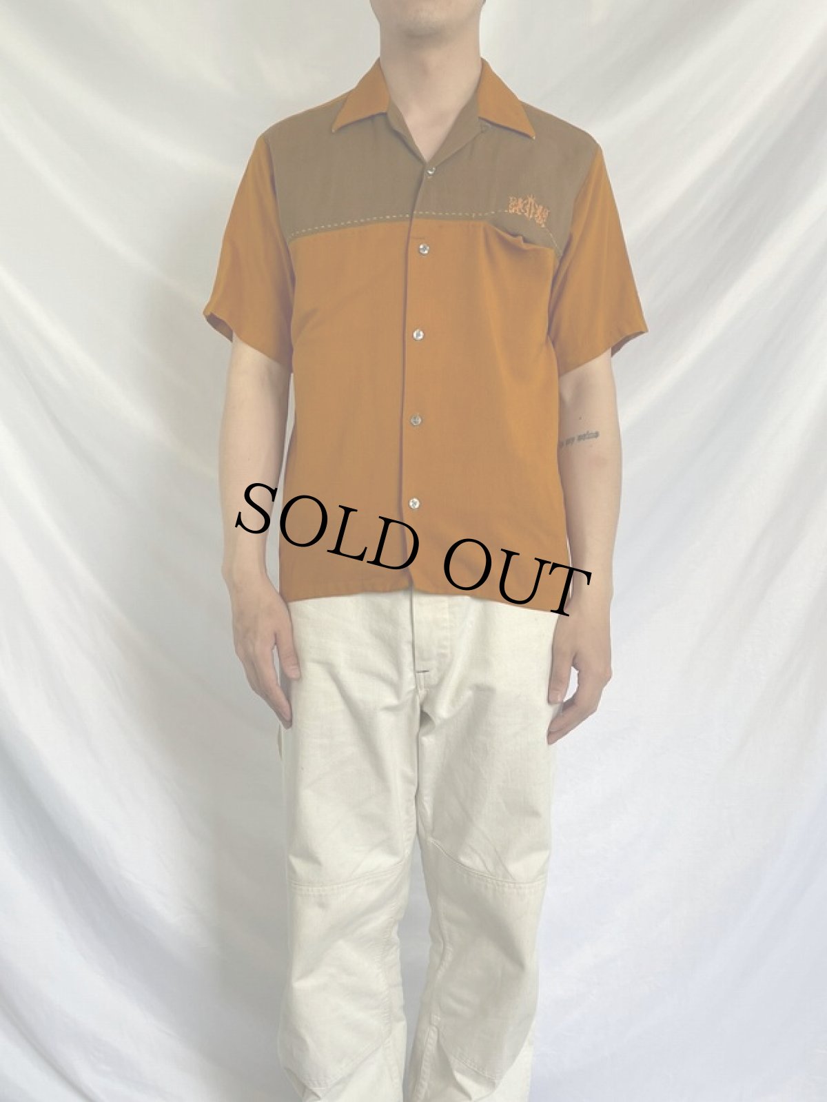 画像2: 70's〜 Da Vinci 刺繍入り レーヨンオープンカラーシャツ M (2)