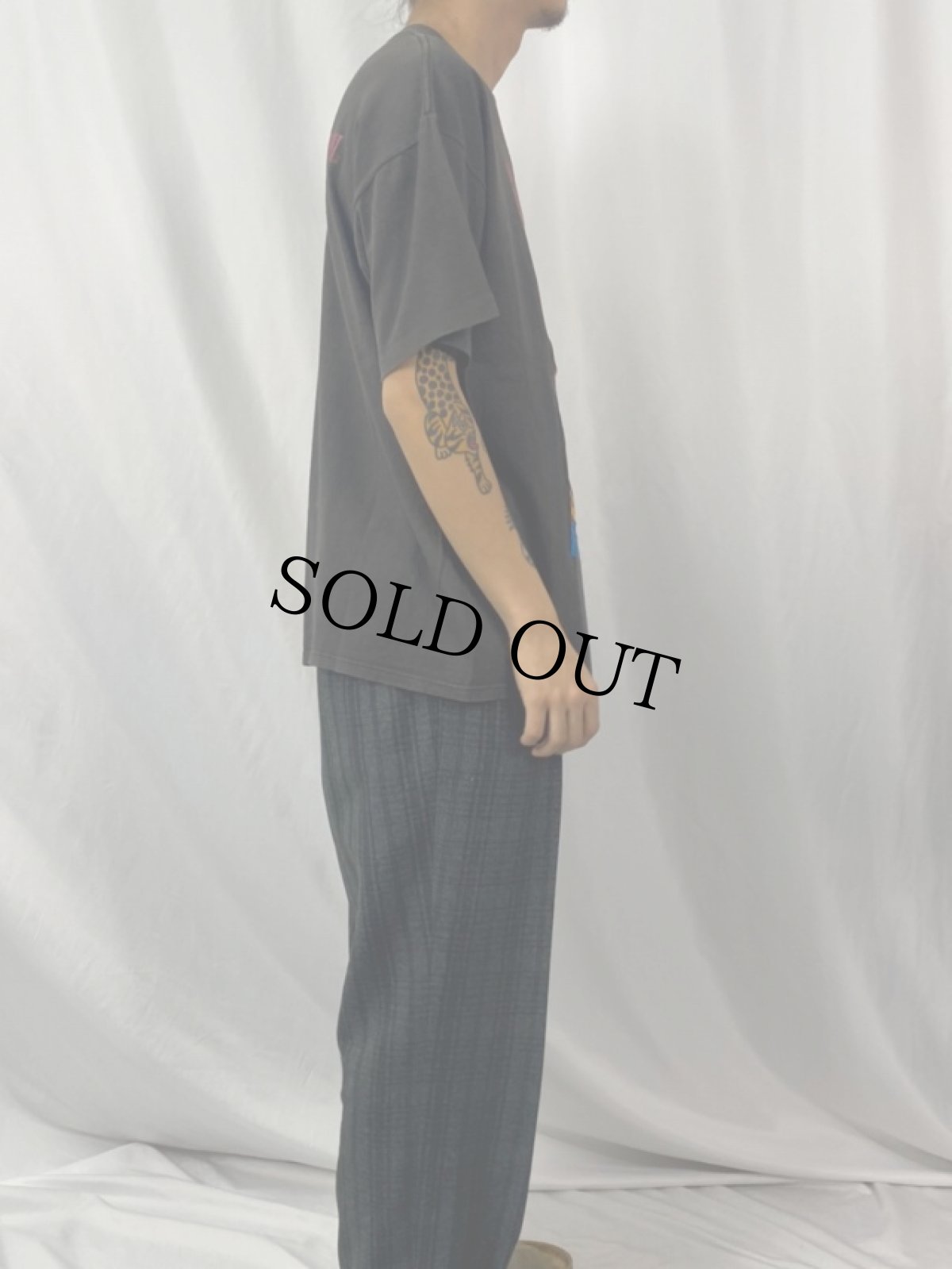 画像3: 90's GUNS N' ROSES USA製 "USE YOUR ILLUSION" ロックバンド プリントTシャツ XL (3)