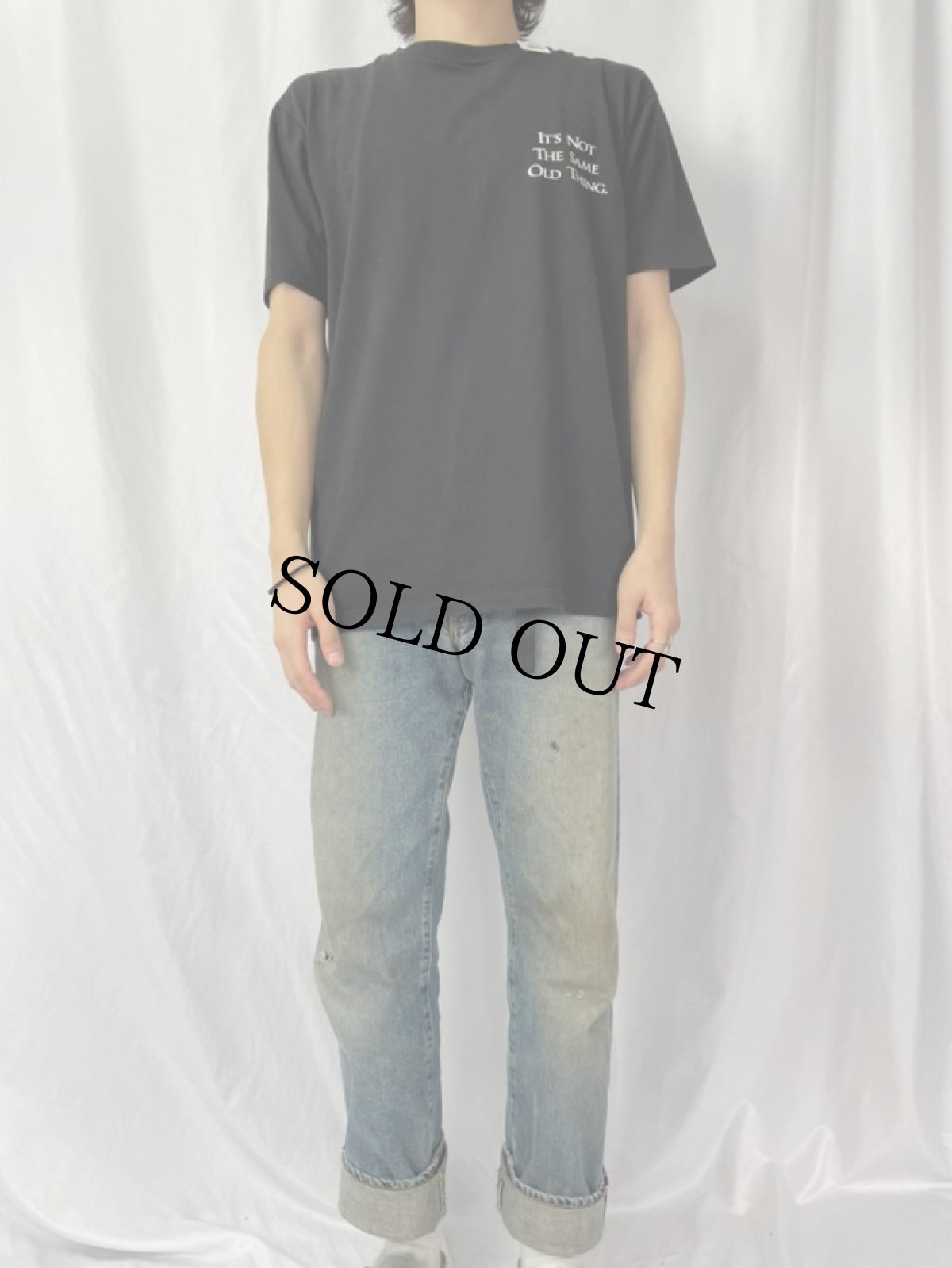 画像2: 90's Addams Family USA製 "IT'S NOT THE SAME OLD THING." コメディ映画プリントTシャツ L (2)