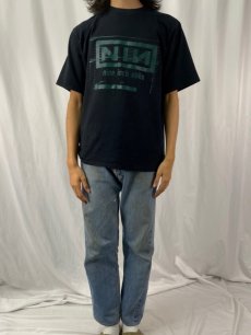 画像2: 90's NINE INCH NAILS USA製 ロックバンドTシャツ L (2)