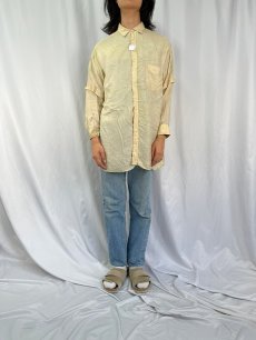 画像2: 20〜30's BELLAS HESS "マチ付き" 袖リメイク シルクドレスシャツ (2)