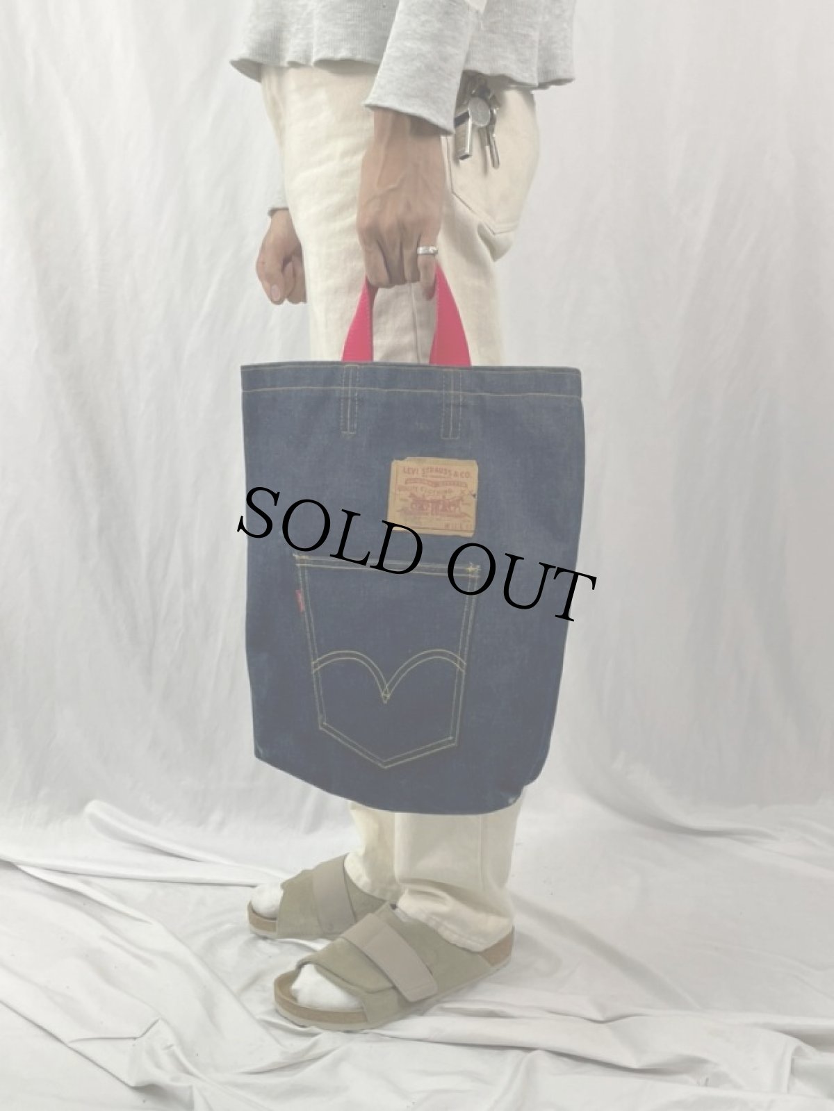画像2: VINTAGE LEVI'S BIGE デニムトートバッグ (2)
