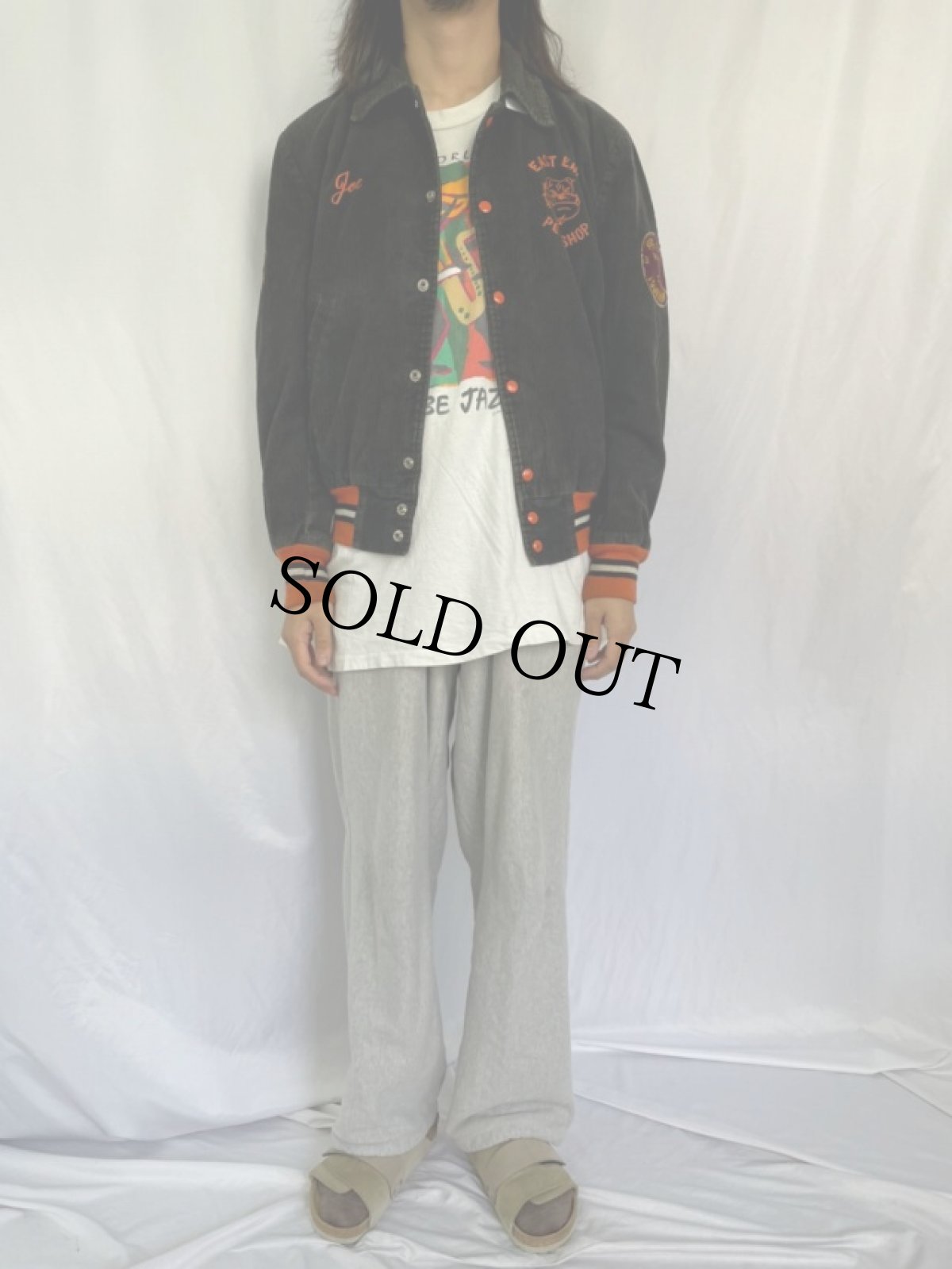 画像2: 80's "STEEL CITY TOURNAMENT" 刺繍×ワッペン付き 襟付き コーデュロイスタジャン (2)