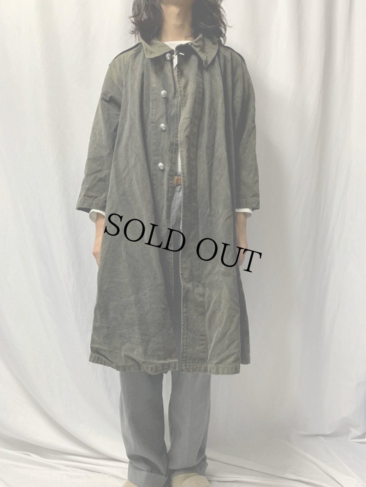 画像2: 40〜50's FRENCH MILITARY M-35 LONG TYPE モーターサイクルコート 後染め (2)