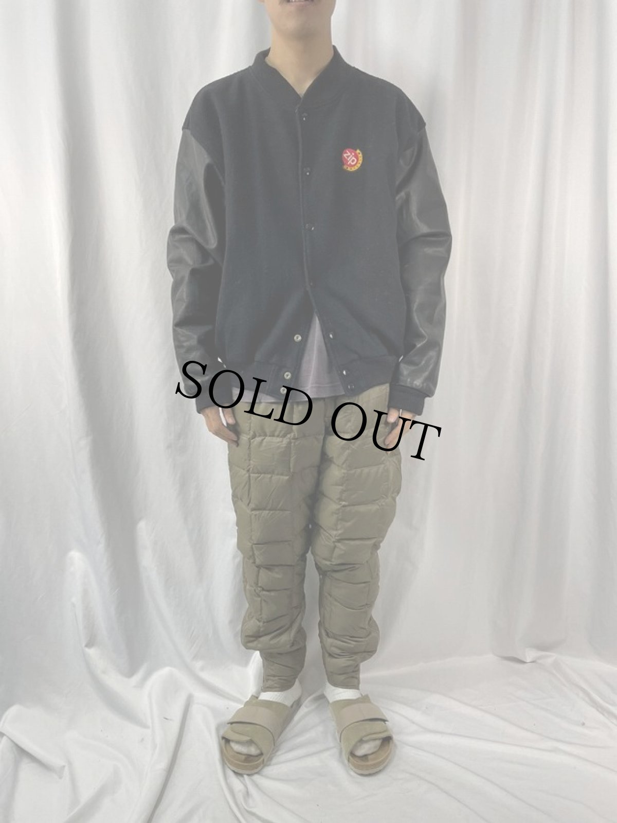 画像2: 80〜90's USA製 刺繍入り 袖レザー メルトンスタジャン XL (2)