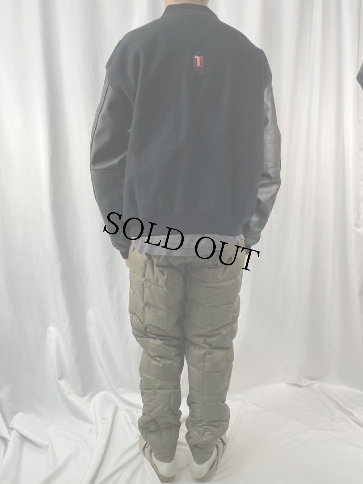 画像4: 80〜90's USA製 刺繍入り 袖レザー メルトンスタジャン XL (4)