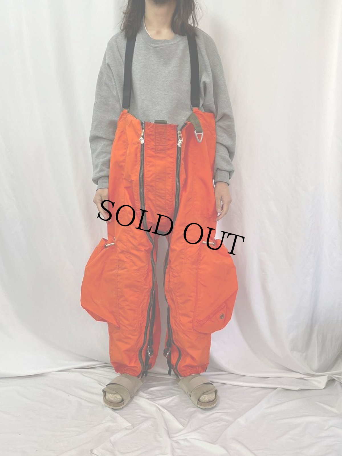 画像2: 90's Canadian Armed Forces Search and Rescue(CAFSAR) Para Rescue Wind proof Trousers LARGE (2)