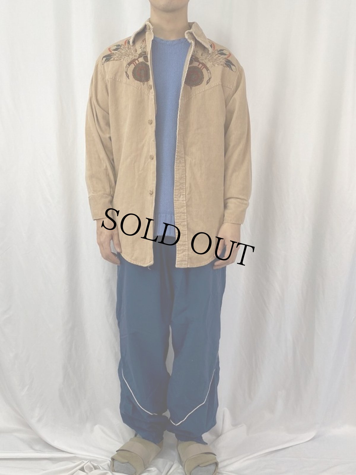 画像3: 70's MONTGOMERY WARD インディアンペイント コーデュロイシャツ L (3)