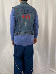 画像4: 90's Levi's ワッペンカスタム カットオフデニムベスト (4)