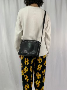 画像2: 90's COACH USA製 レザーショルダーバッグ BLACK (2)