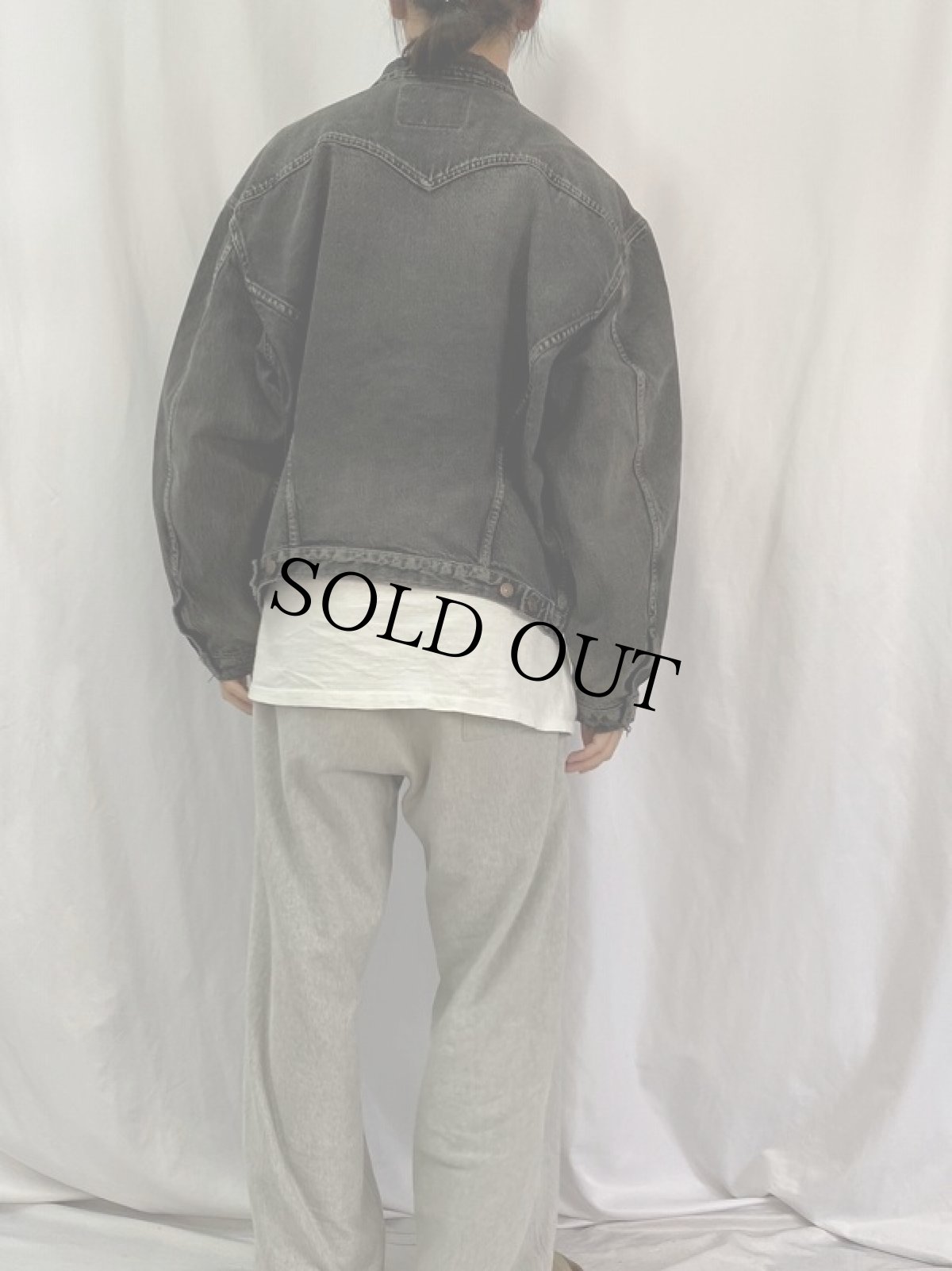 画像4: 90's Levi's 75525-0260 ブラックデニムジャケット L (4)