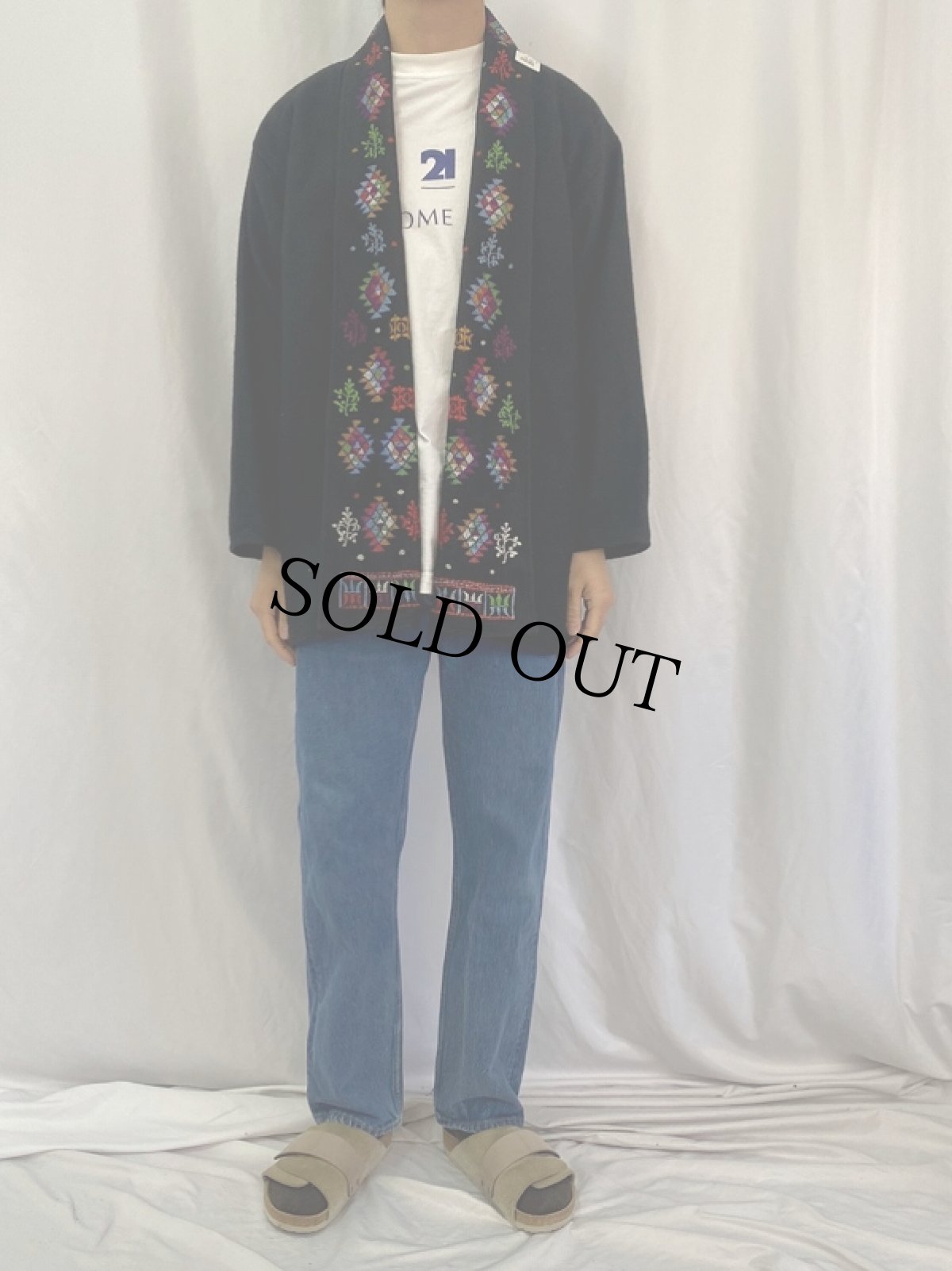 画像2: NAPAL製 刺繍入り メルトンガウン BLACK L (2)