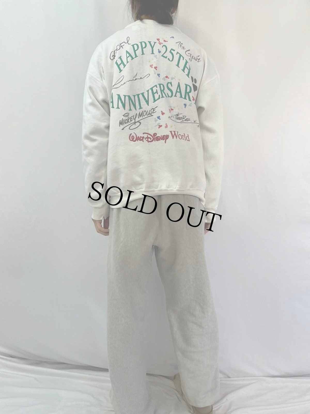 画像4: 90's Disney USA製 "Disney World 25th ANNIVERSARY" キャラクタープリントスウェット XL (4)