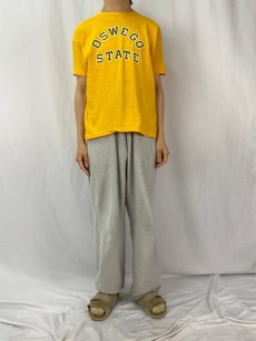 画像2: 70〜80's Champion バータグ USA製 "OSWEGO STATE" プリントTシャツ XL (2)