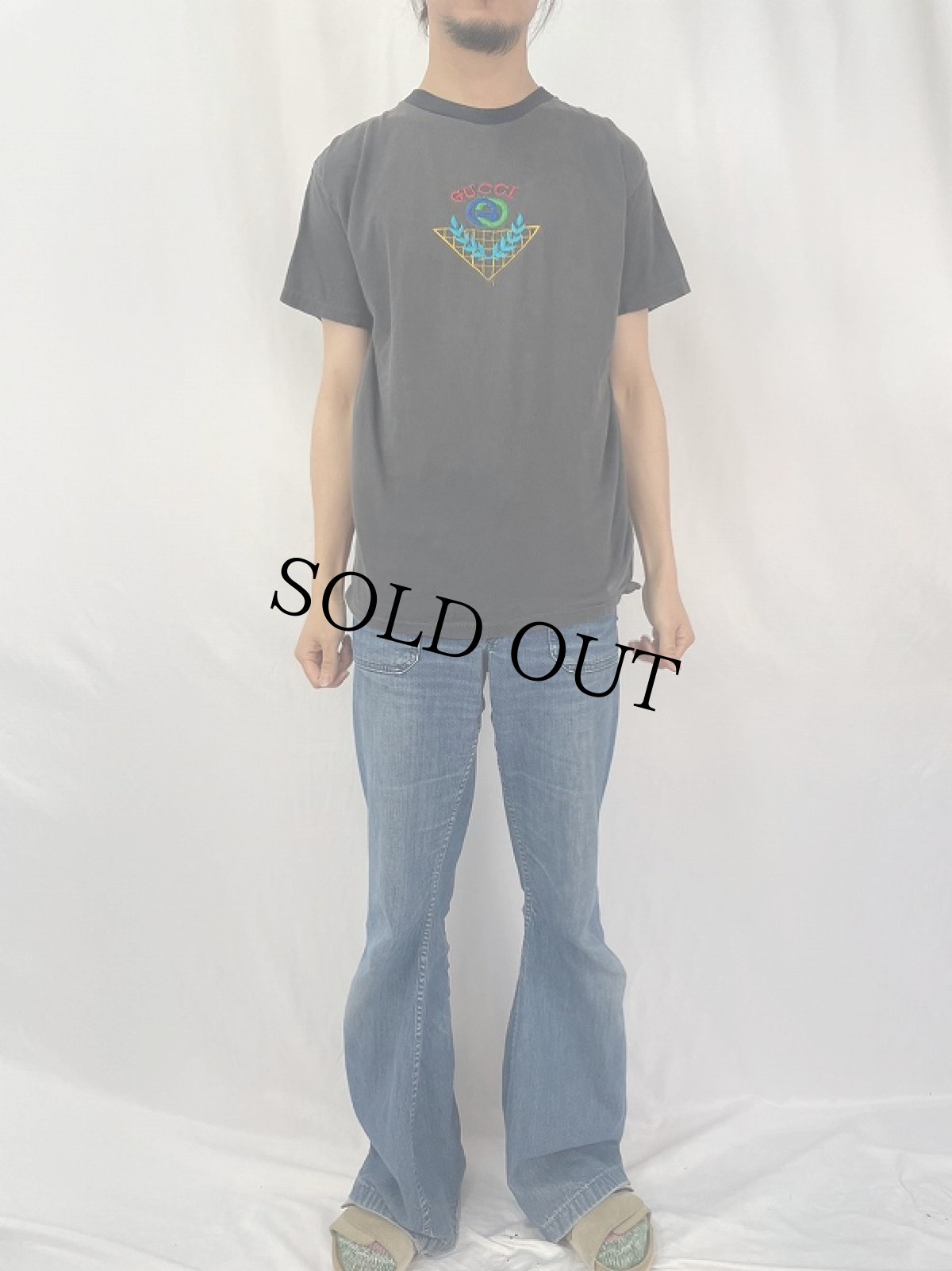 画像2: 80's ブート GUCCI ロゴ刺繍Tシャツ BLACK (2)