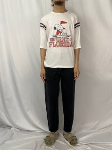 画像2: 80's SNOOPY USA製 "UNIVERSITY OF FLORIDA" キャラクタープリントフットボールTシャツ (2)