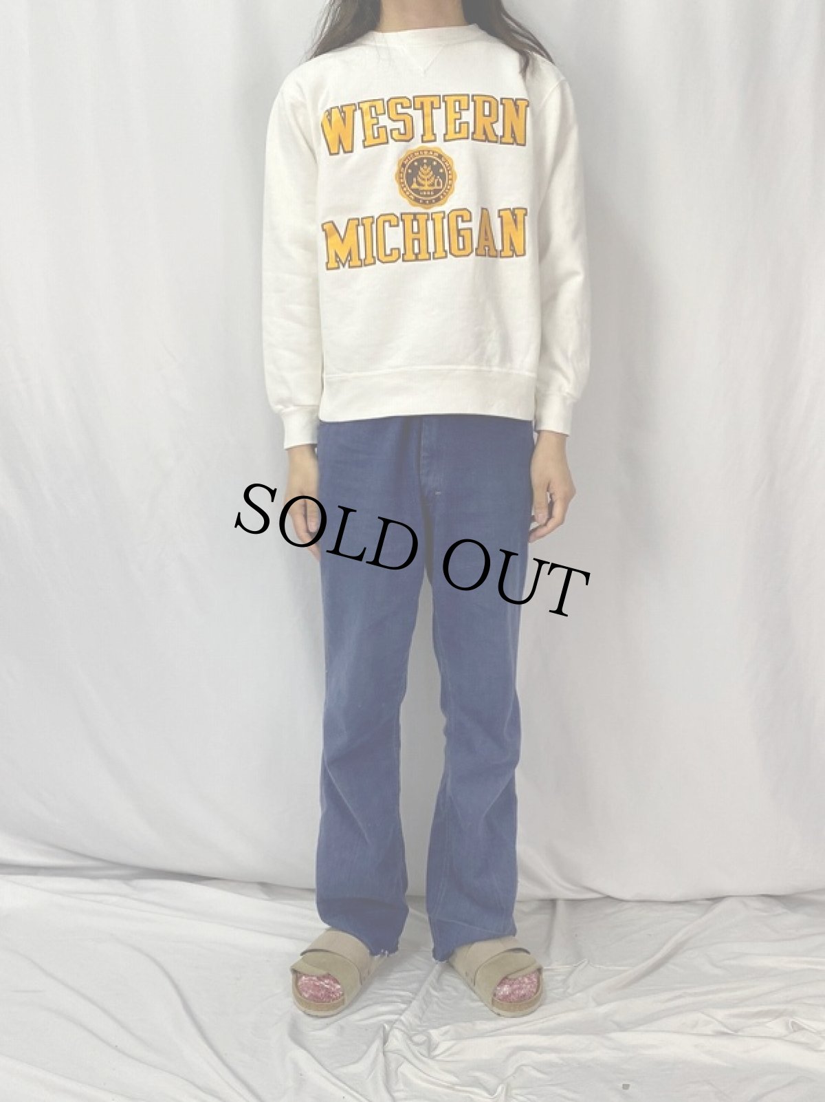 画像2: 90's Champion USA製 ""WESTERN MICHIGAN" 前V プリントスウェット L (2)