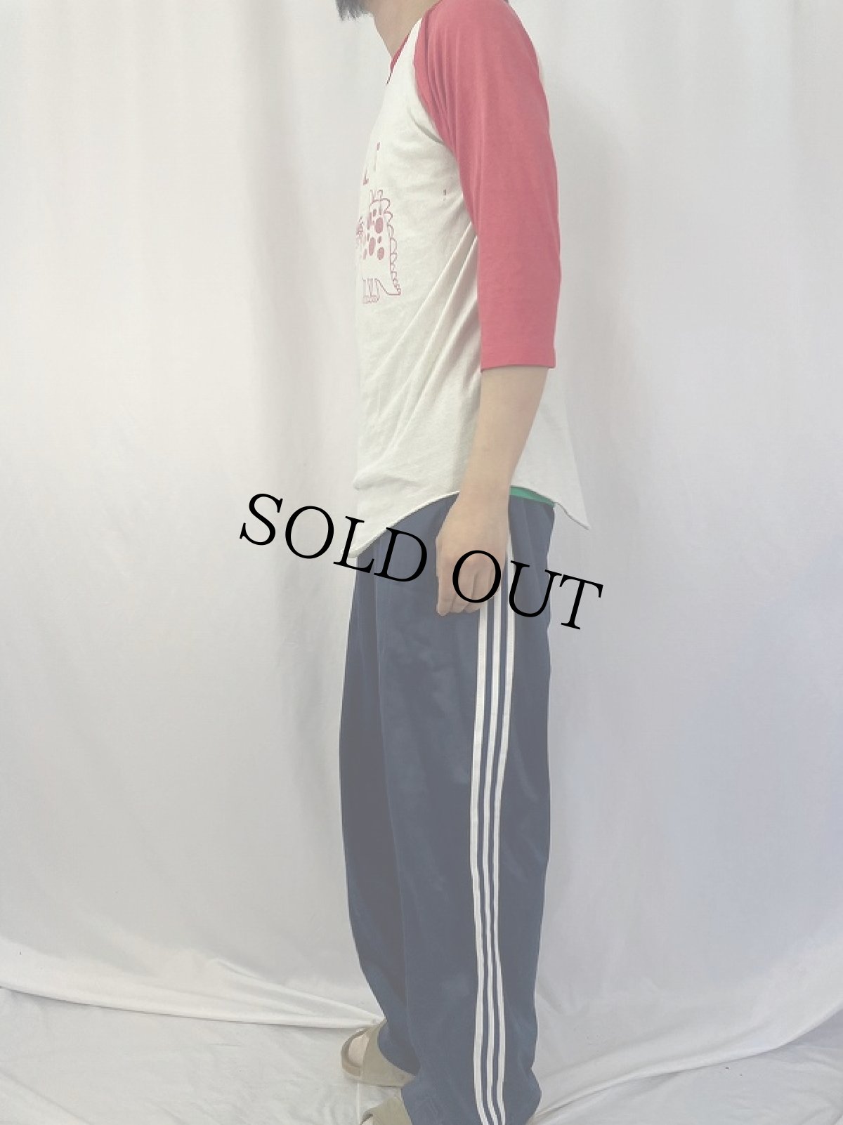 画像3: 80's USA製 "PLHS" 恐竜イラスト 染み込みプリント ラグランTシャツ L (3)