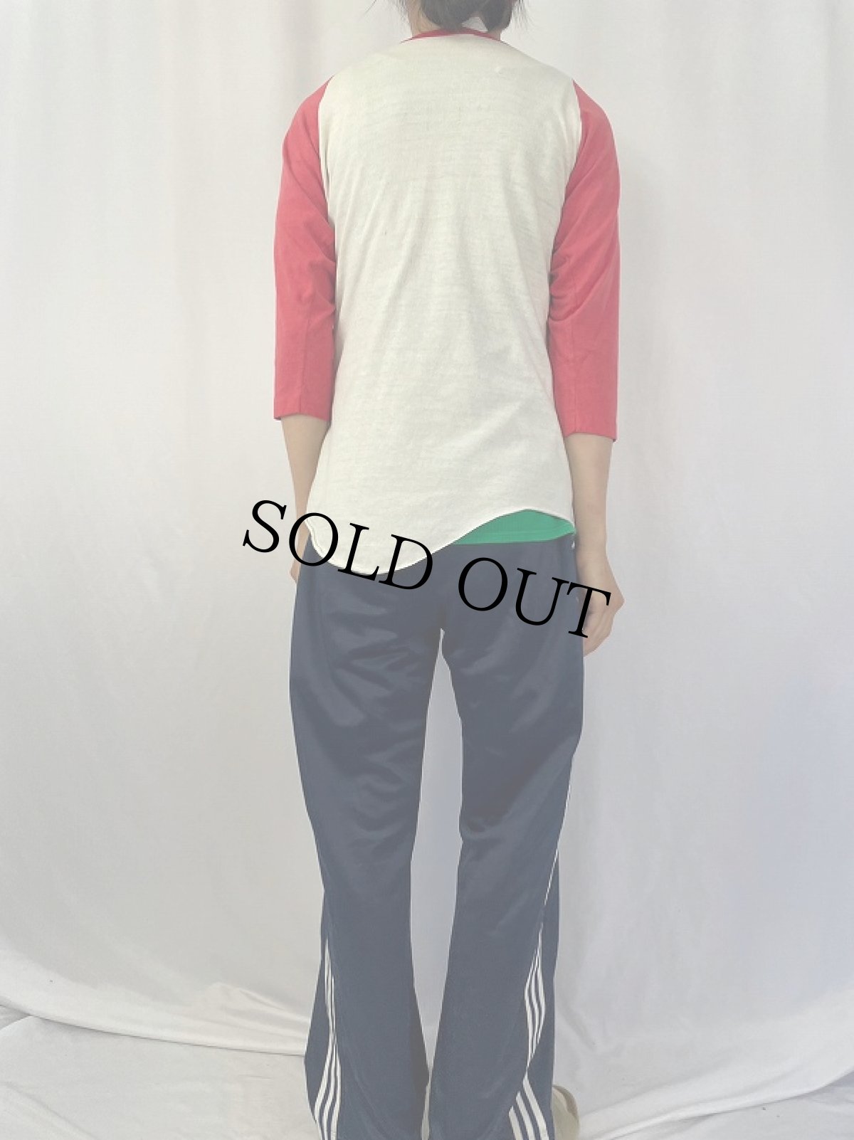 画像4: 80's USA製 "PLHS" 恐竜イラスト 染み込みプリント ラグランTシャツ L (4)