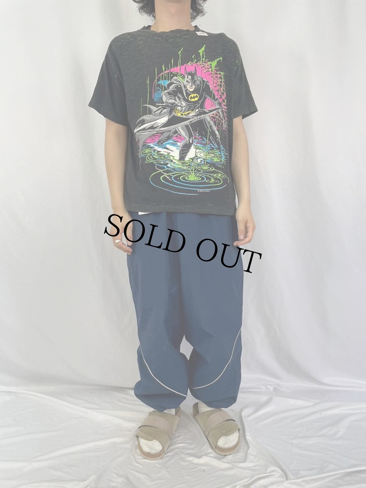 画像2: 90's BATMAN RETURNS USA製 キャラクタープリントTシャツ BLACK L  (2)