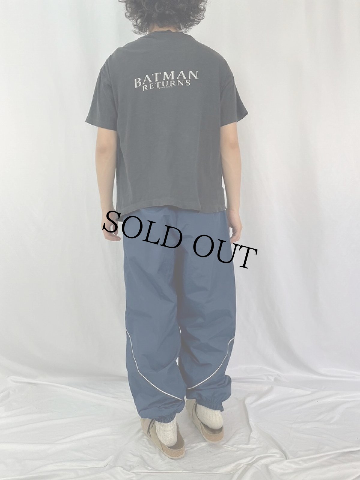 画像4: 90's BATMAN RETURNS USA製 キャラクタープリントTシャツ BLACK L  (4)