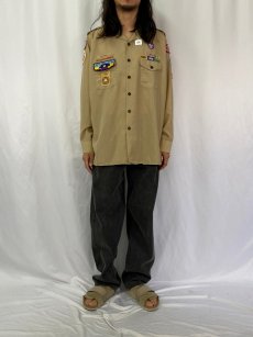 画像2: 70〜80's BOY SCOUTS OF AMERICA ワッペン付き ポリエステル×ウール シャツ XL (2)