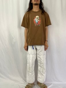 画像2: 90's USA製 "JOHNDOE" イラストプリントTシャツ XL (2)