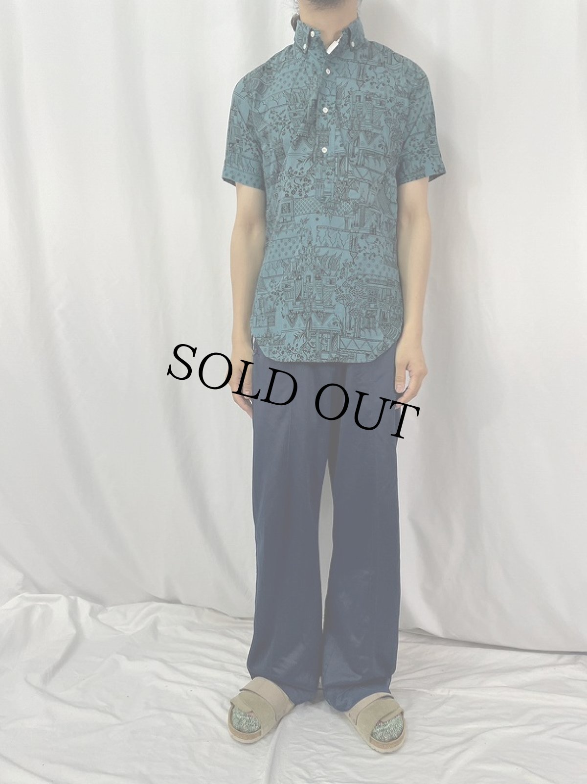 画像2: 60's Wynbrier "3点留め" オリエンタル柄 プルオーバーボタンダウンシャツ S (2)