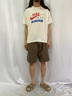 画像2: 2000's "NUKE" パロディプリントTシャツ (2)