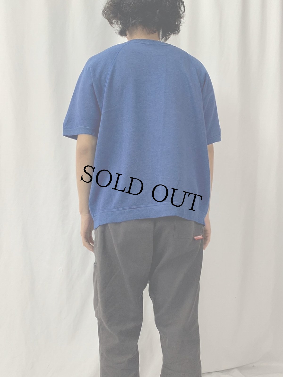 画像4: 70〜80's "PROPERTY OF MA BELL" プリントラグラン半袖スウェット (4)