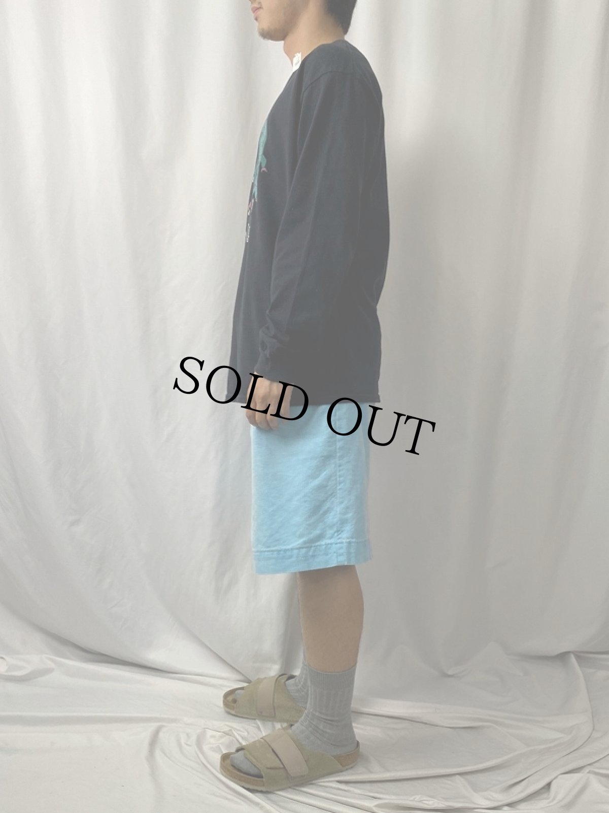 画像3: Alice in Wonderland "Unity High School Presents" キャラクターイラストプリントTシャツ BLACK (3)