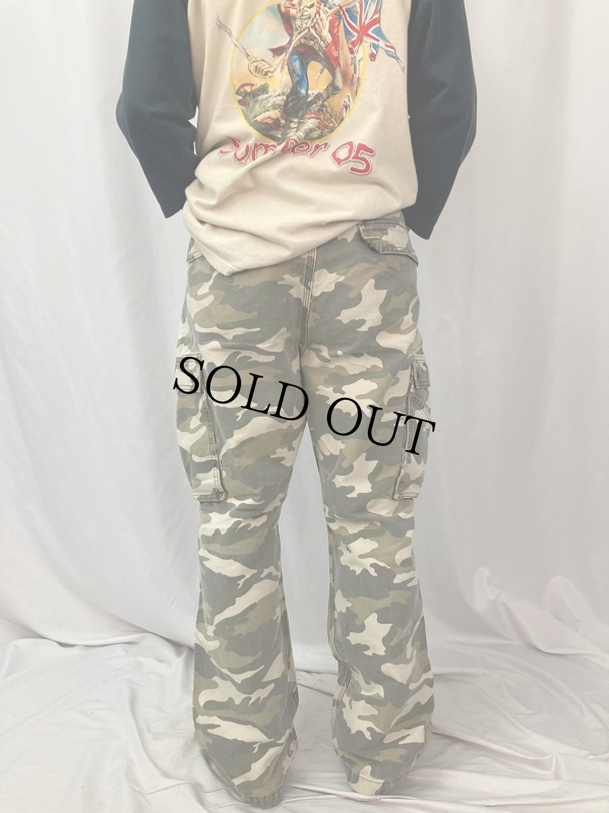 画像4: Carhartt "relaxed fit" カモ柄 カーゴパンツ W37 (4)