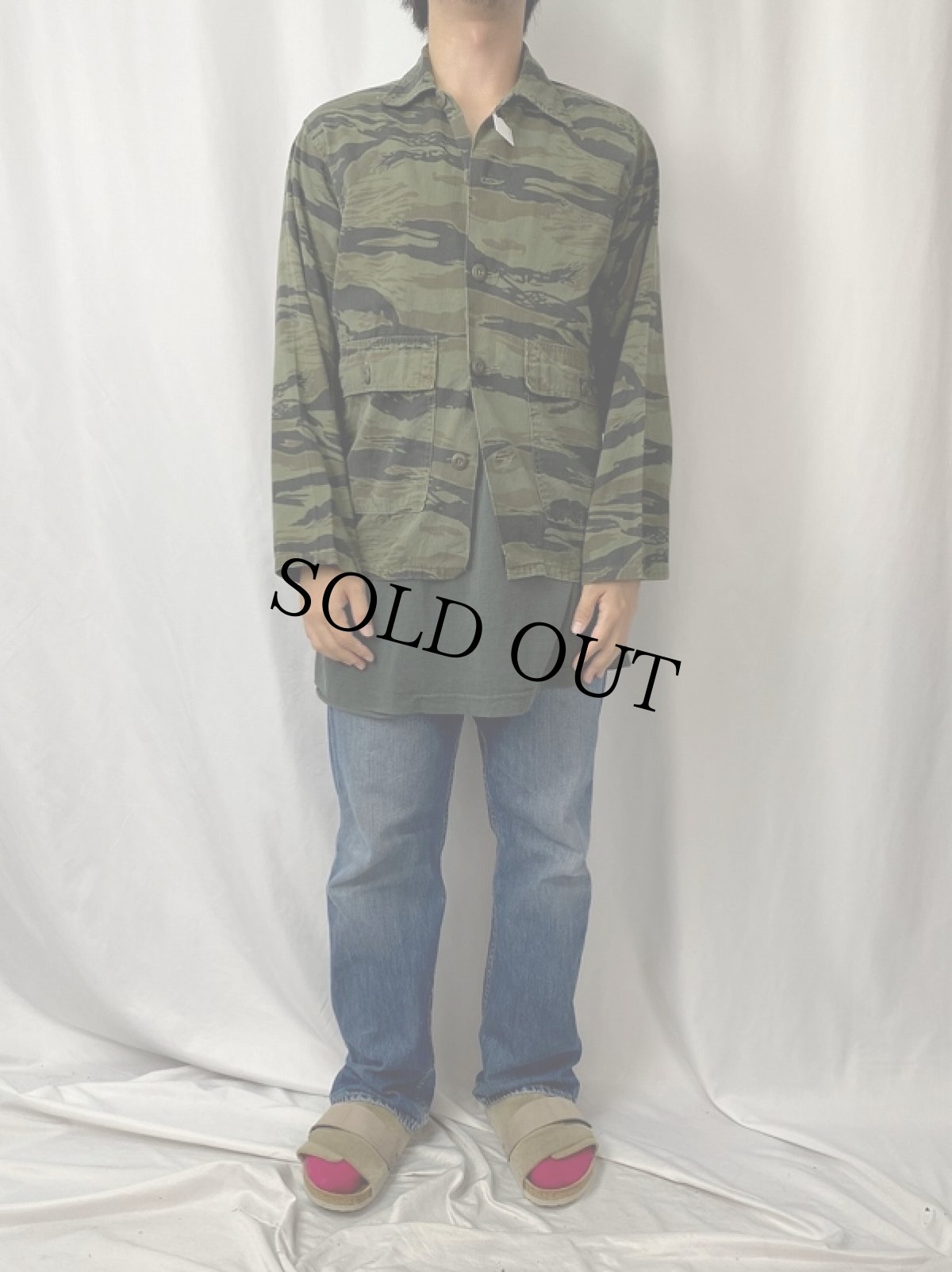 画像2: タイガーストライプカモ柄ジャケット (2)