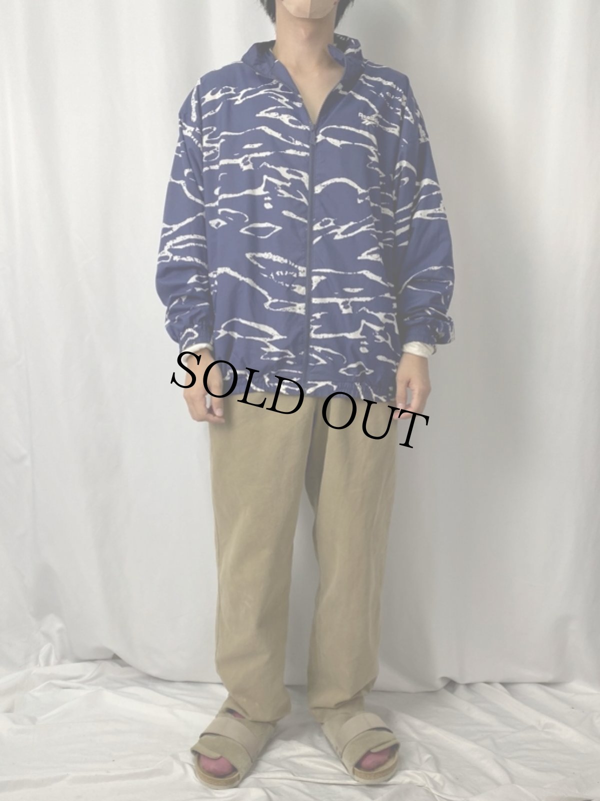 画像2: 90's Reebok ロゴ刺繍 総柄ナイロンジャケット NAVY XL (2)