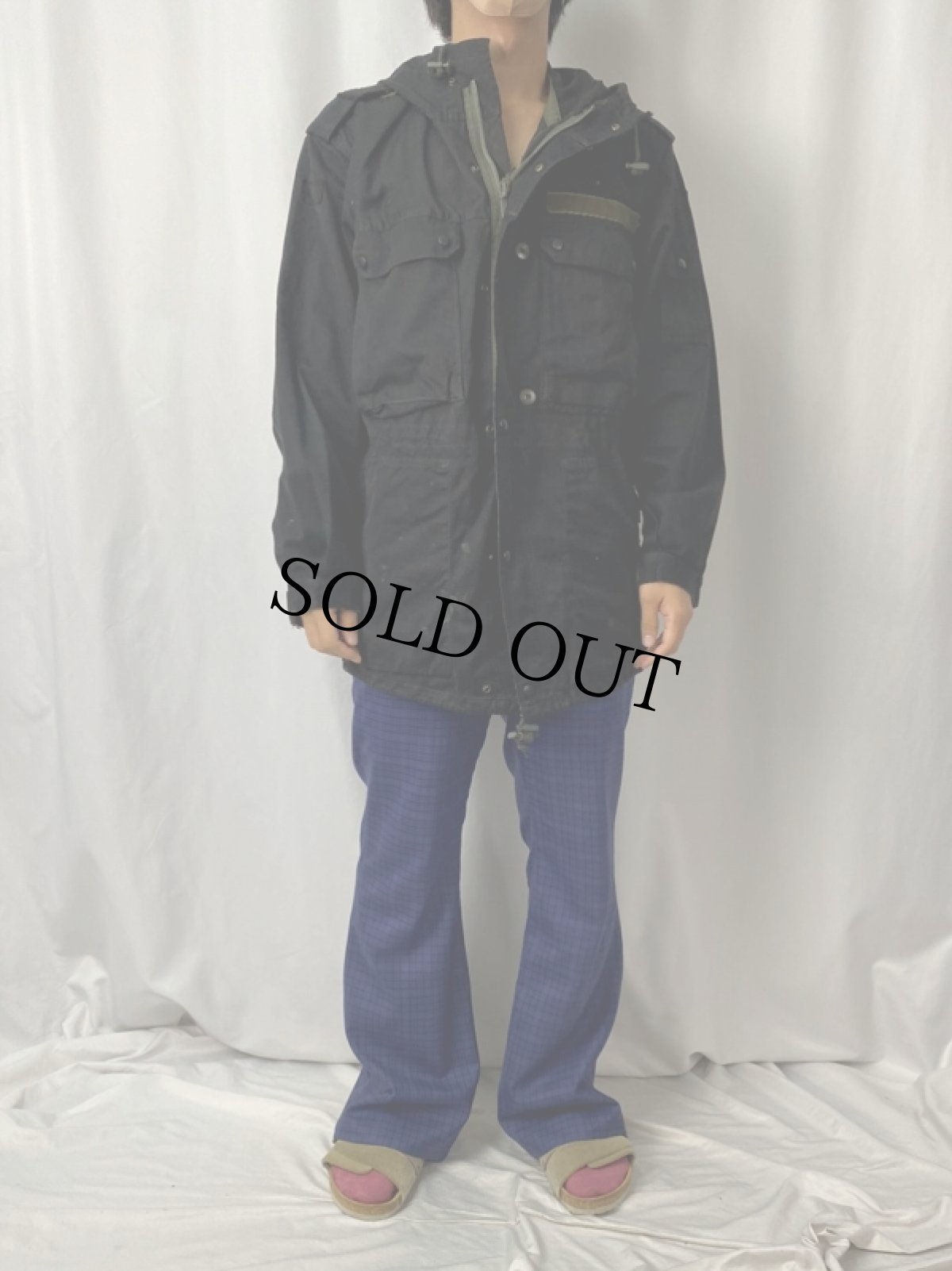 画像2: GERMAN ARMY 後染め フィールドパーカー BLACK (2)