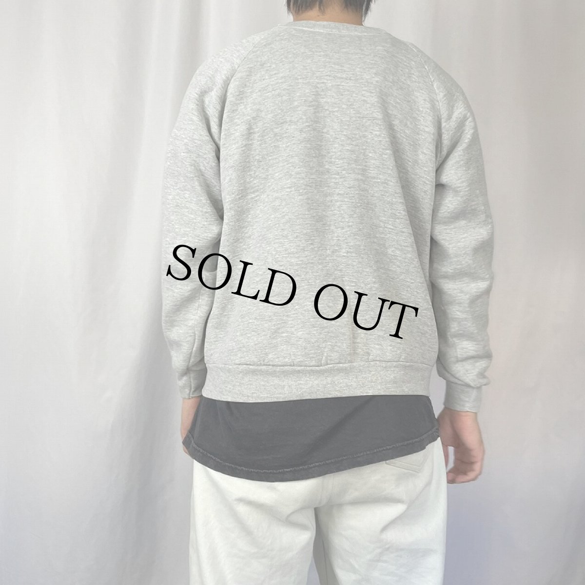 画像3: 90's Les Miserables USA製 歴史小説プリント ラグランスウェット L (3)