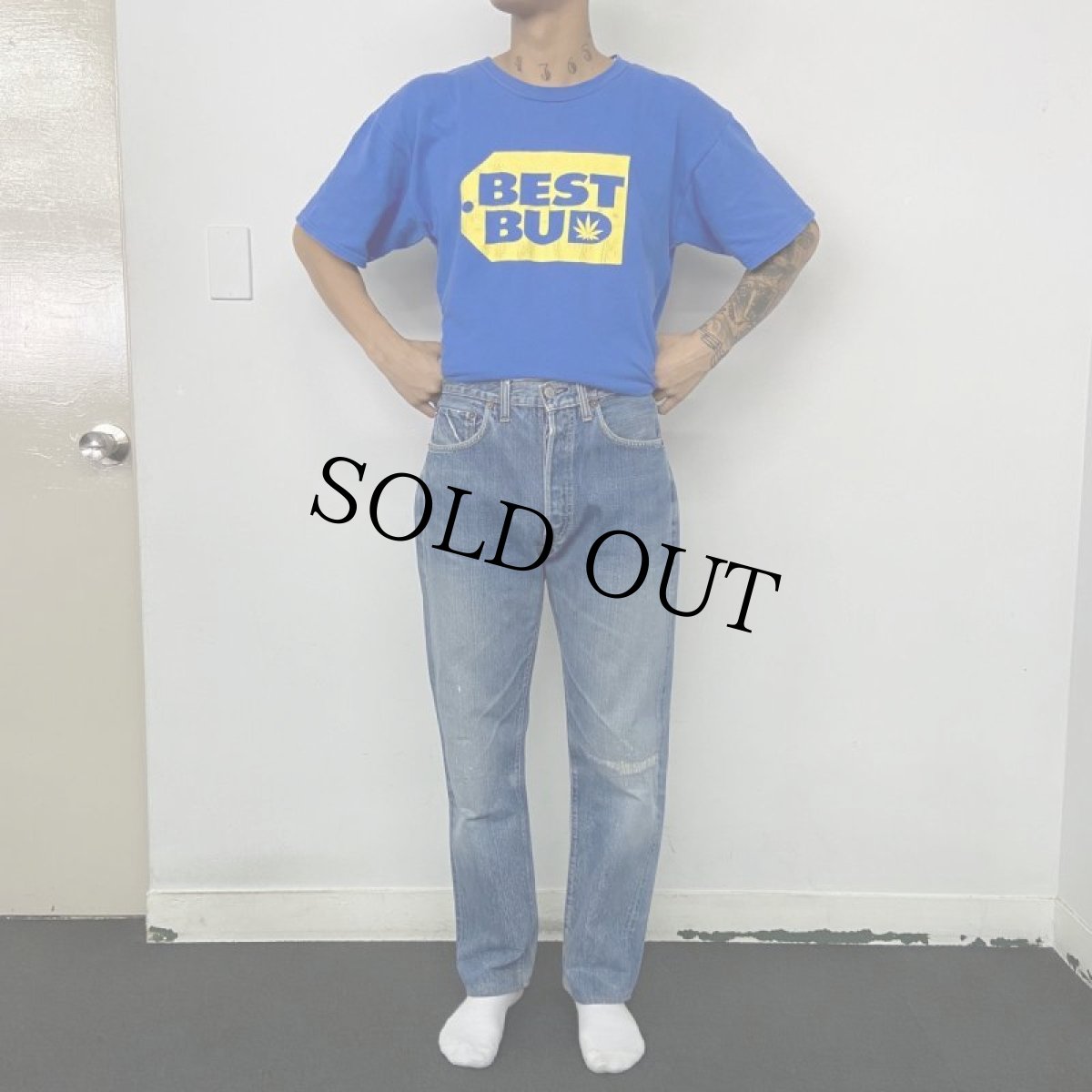 画像3: 60〜70's LEVI'S 501 BIGE デニムパンツ W31 (3)