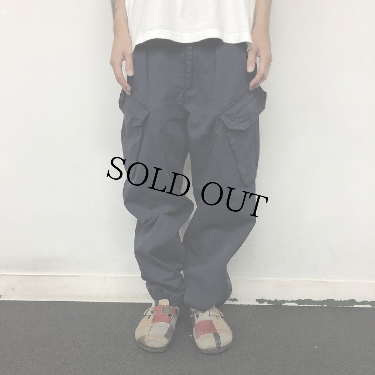 画像2: BRITISH ROYAL NAVY COMBAT TROUSERS W27-32 (2)