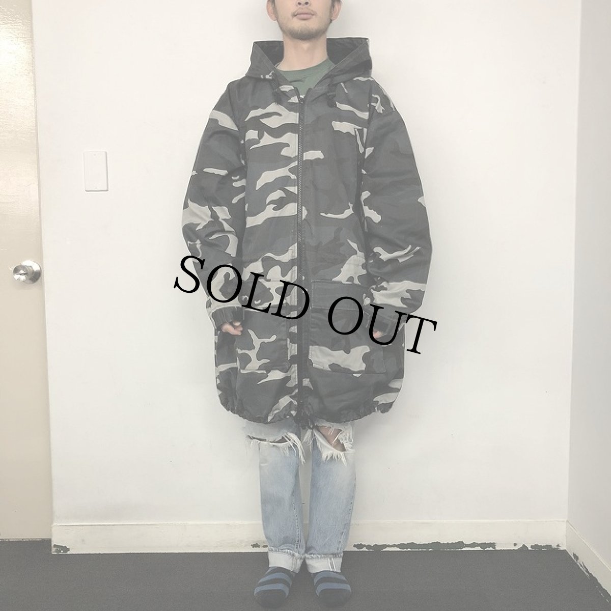 画像2: REPLAY シティカモ フード付きコート XL (2)