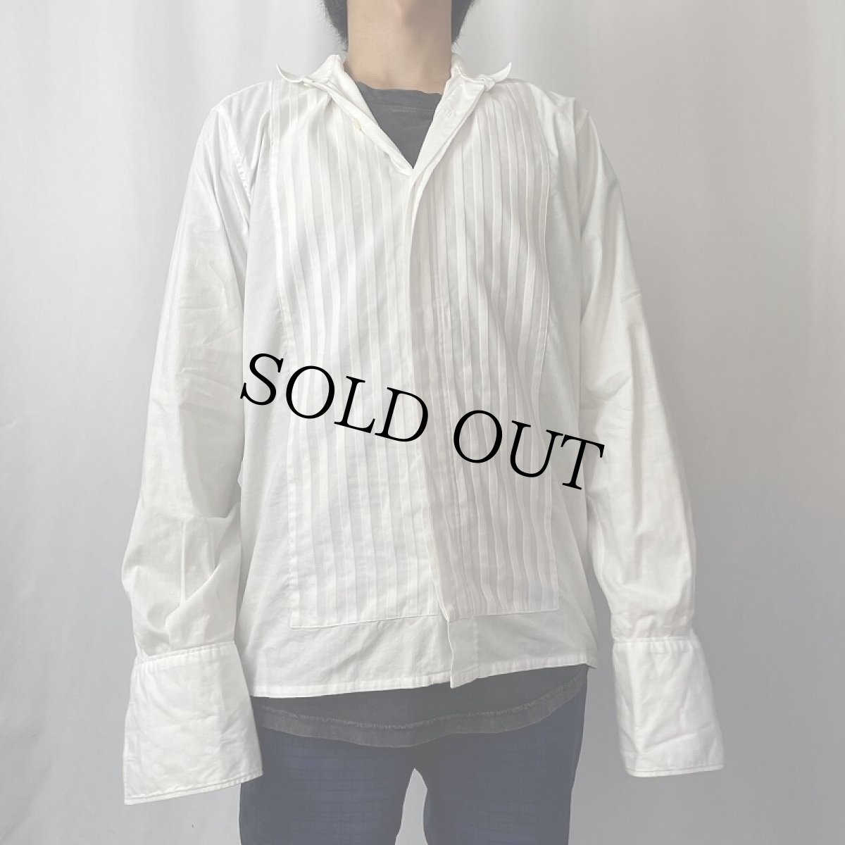 画像2: 90's YVES SAINT LAURENT pour homme FRANCE製 ダブルカフス プリーツデザインドレスシャツ SIZE3 (2)