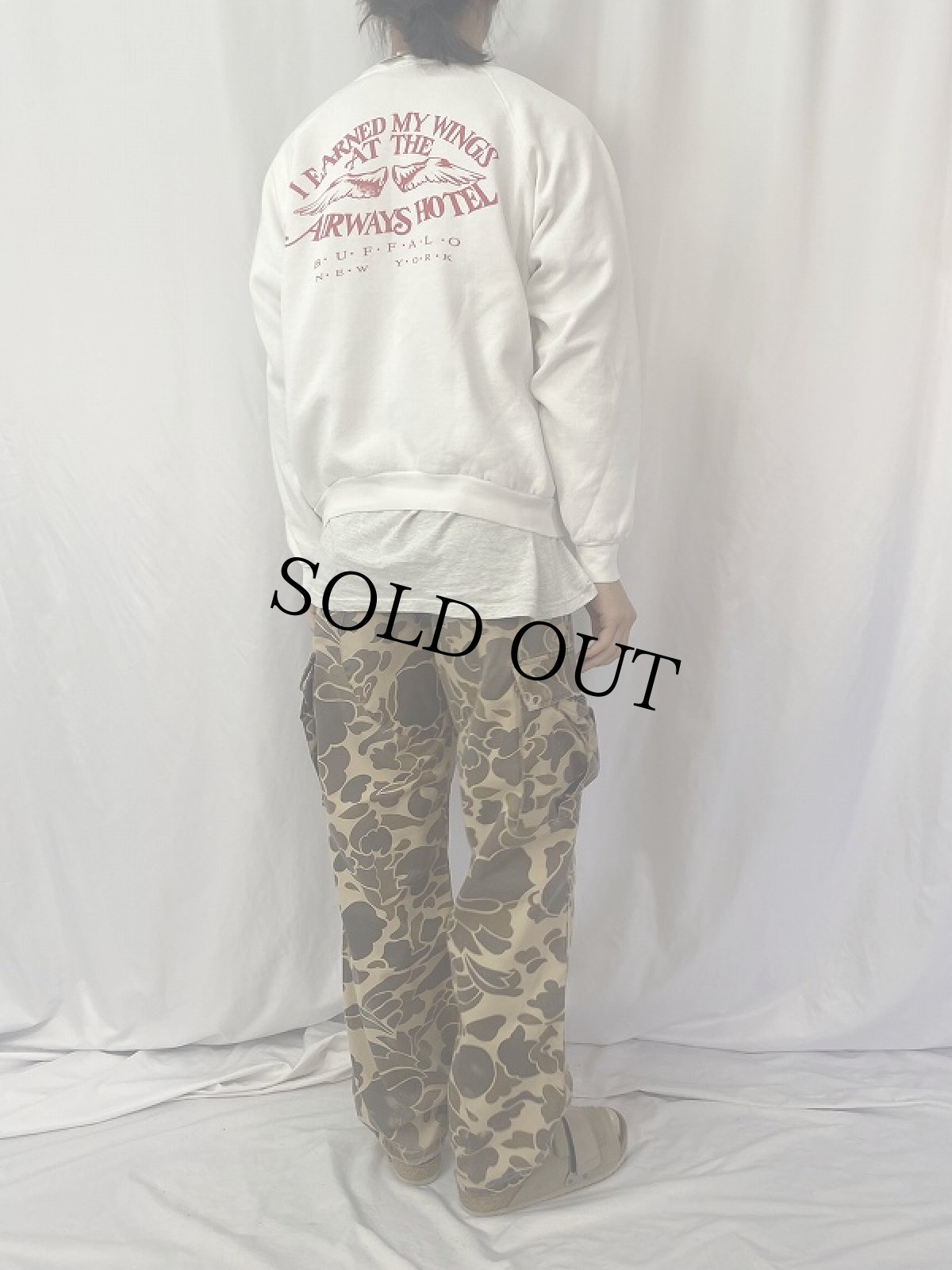 画像4: 90's USA製 "AIRWAYS HOTEL BUFFALO NEW YORK" プリントスウェット XL (4)