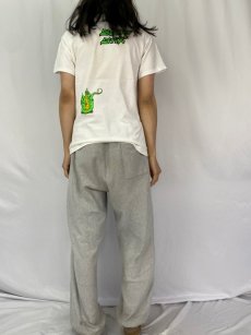 画像4: 90's SCHMITT STIX USA製 "John Fabriquer" プリントTシャツ M (4)