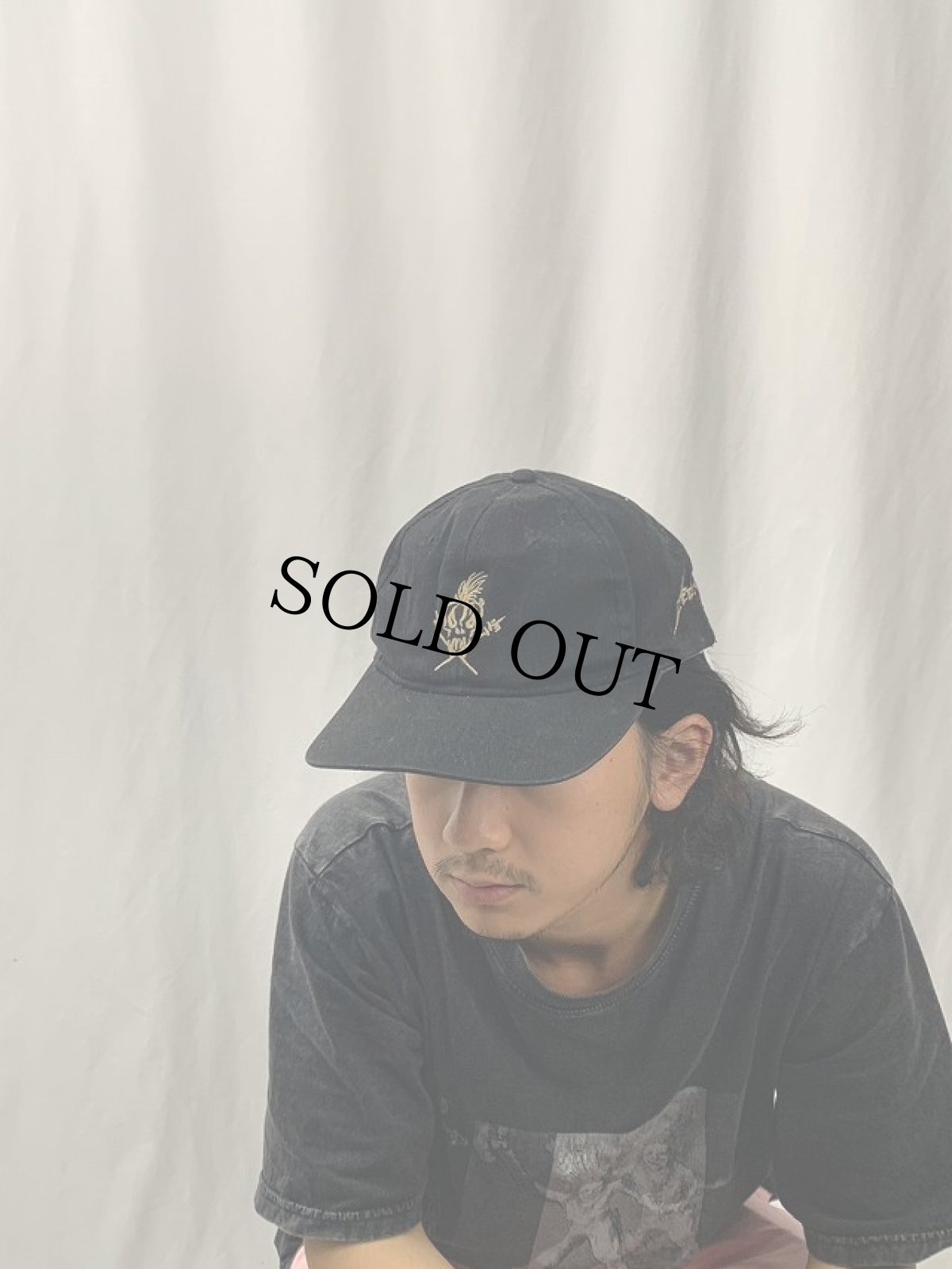 画像2: 90's METALLICA "THE SHIT IN THE SHEDS" ヘヴィメタルバンド ロゴ刺繍キャップ  BLACK (2)