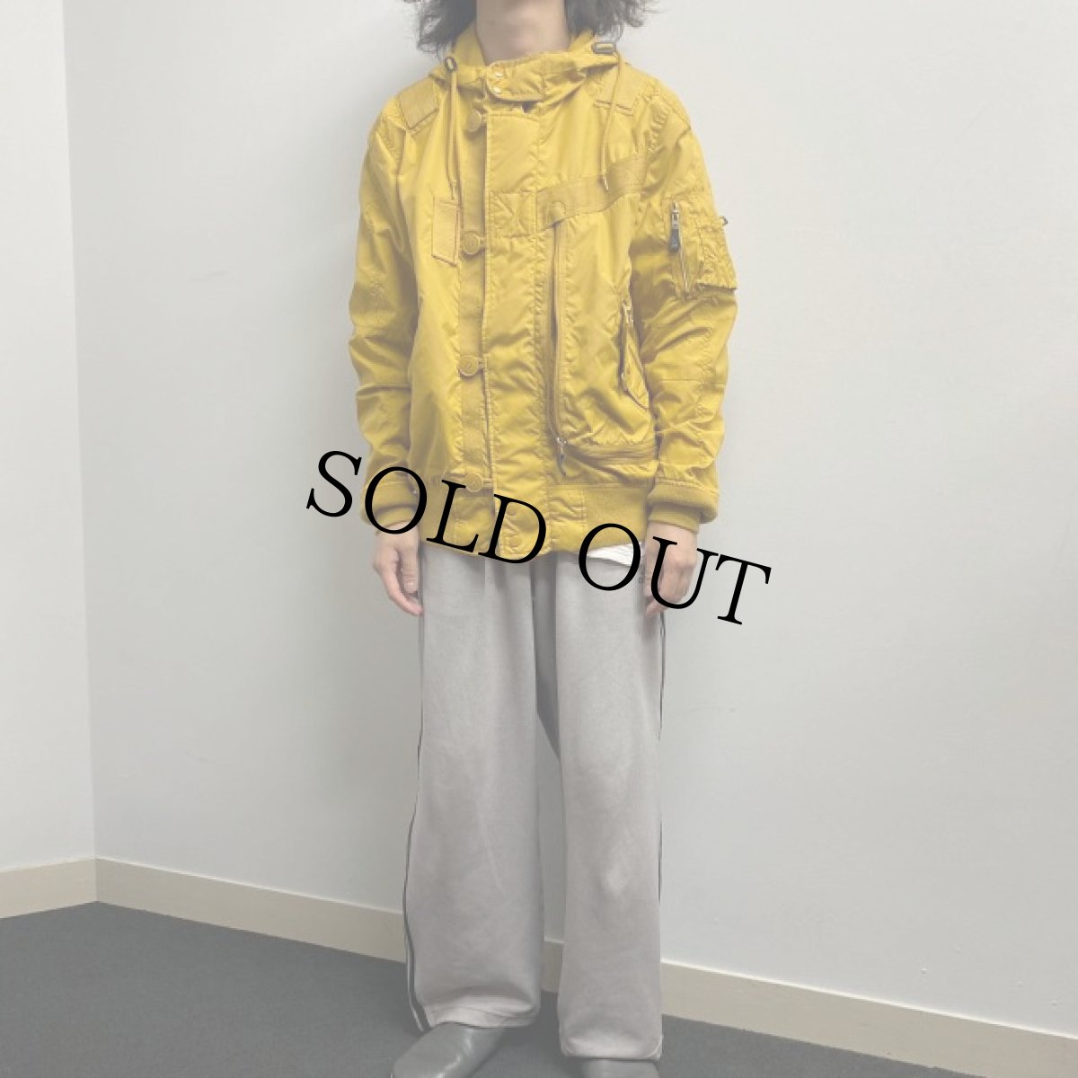 画像2: ALPHA INDUSTRIES,INC. ナイロンフライトジャケット XL (2)