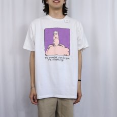 画像2: 90's "The universal sign for give me a black eye." イラストプリントTシャツ  (2)