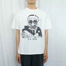 画像2: 90's Largery Literary USA製 "T.S. Eliot" 偉人イラストプリントTシャツ L (2)