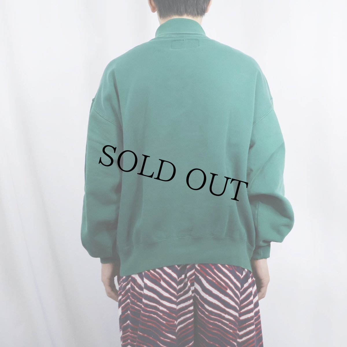 画像3: 90's RUSSELL ATHLETIC USA製 前V タートルネック 無地スウェット GREEN XL (3)